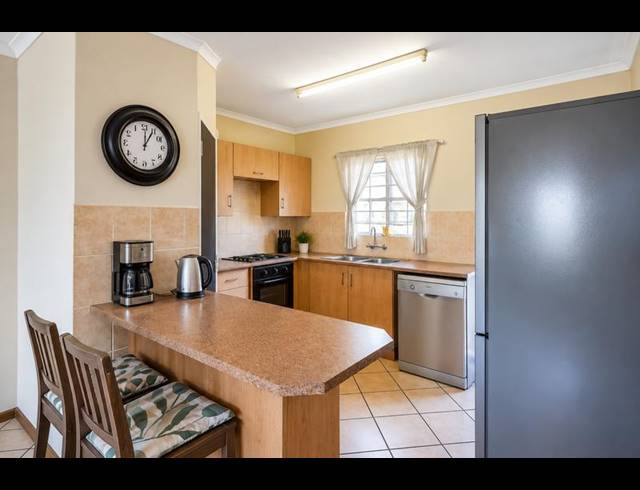 2 BEDROOM TOWNHOUSE FOR SALE IN ELARDUSPARK
